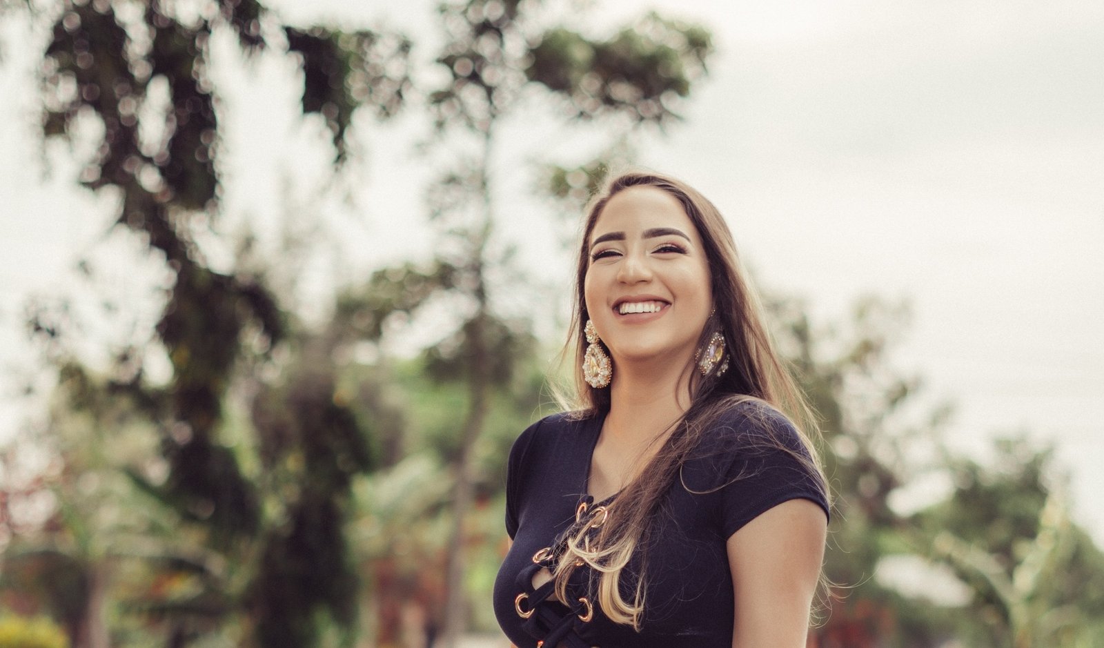 girl smiling
